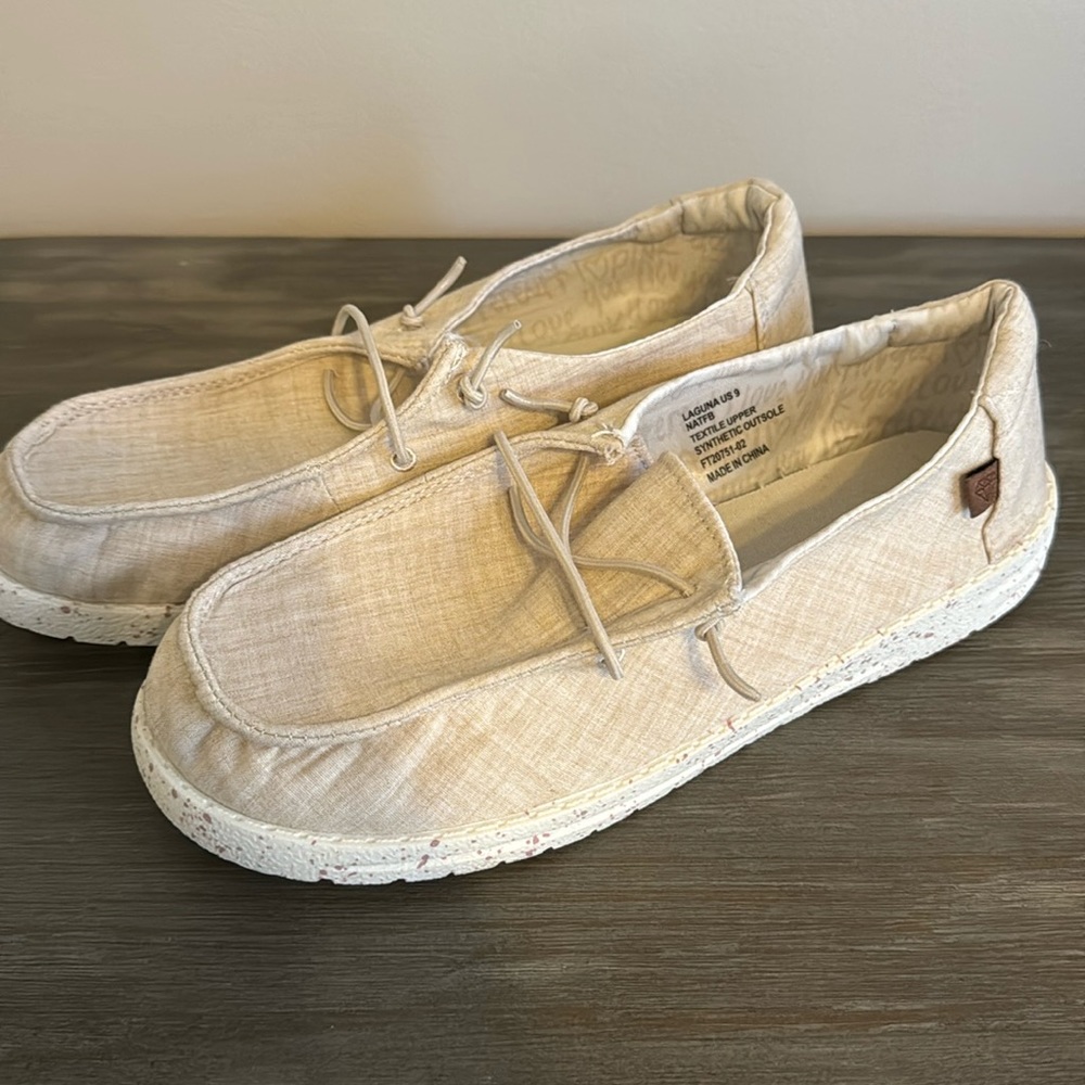 Sz 9 Laguna Hey Dude inspired Rock & Candy